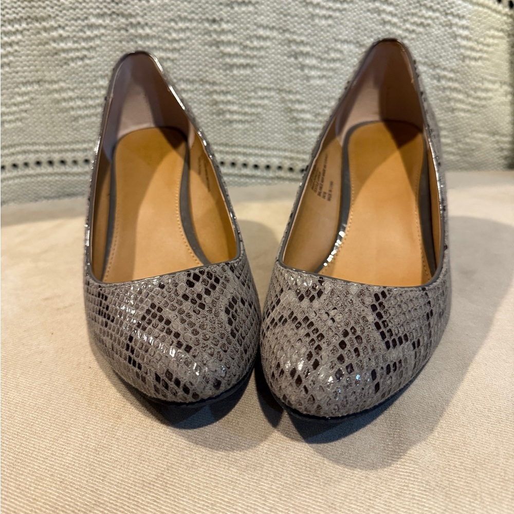 Bass Dorothy Grey python Wedges